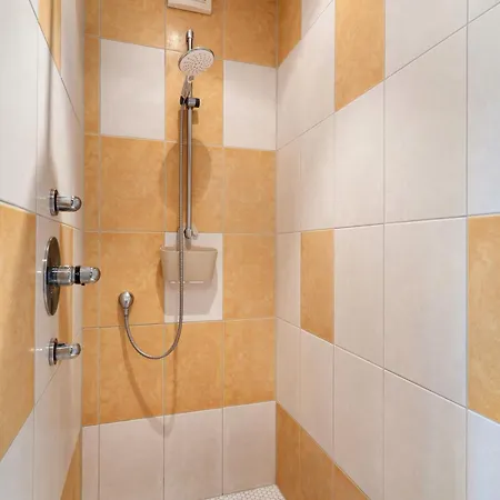 Gaestesuite Apartman *